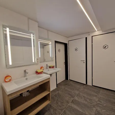 Stanton Hostel