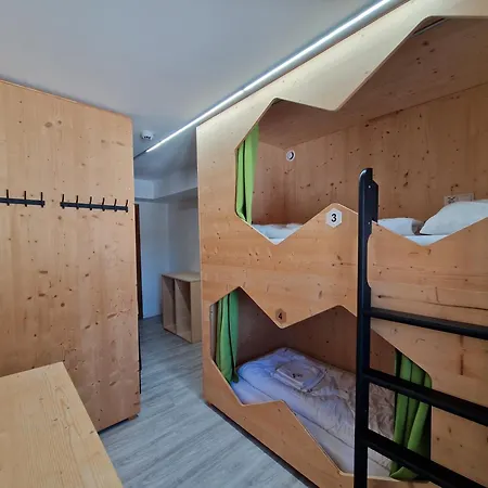 Hostel Cell Stanton